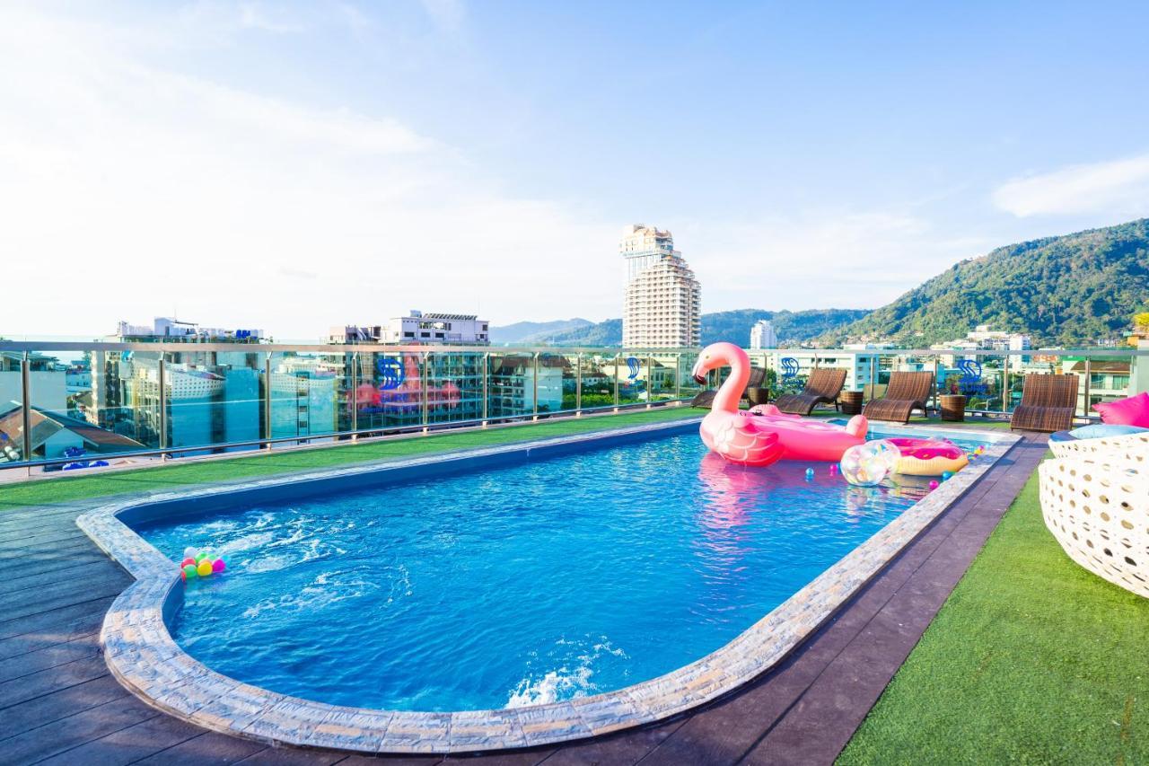 Dsure Hotel Phuket Patong Bagian luar foto